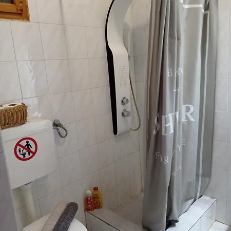 Comfortable & Cozy House Volos