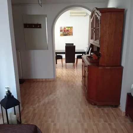 Comfortable & Cozy House Apartment